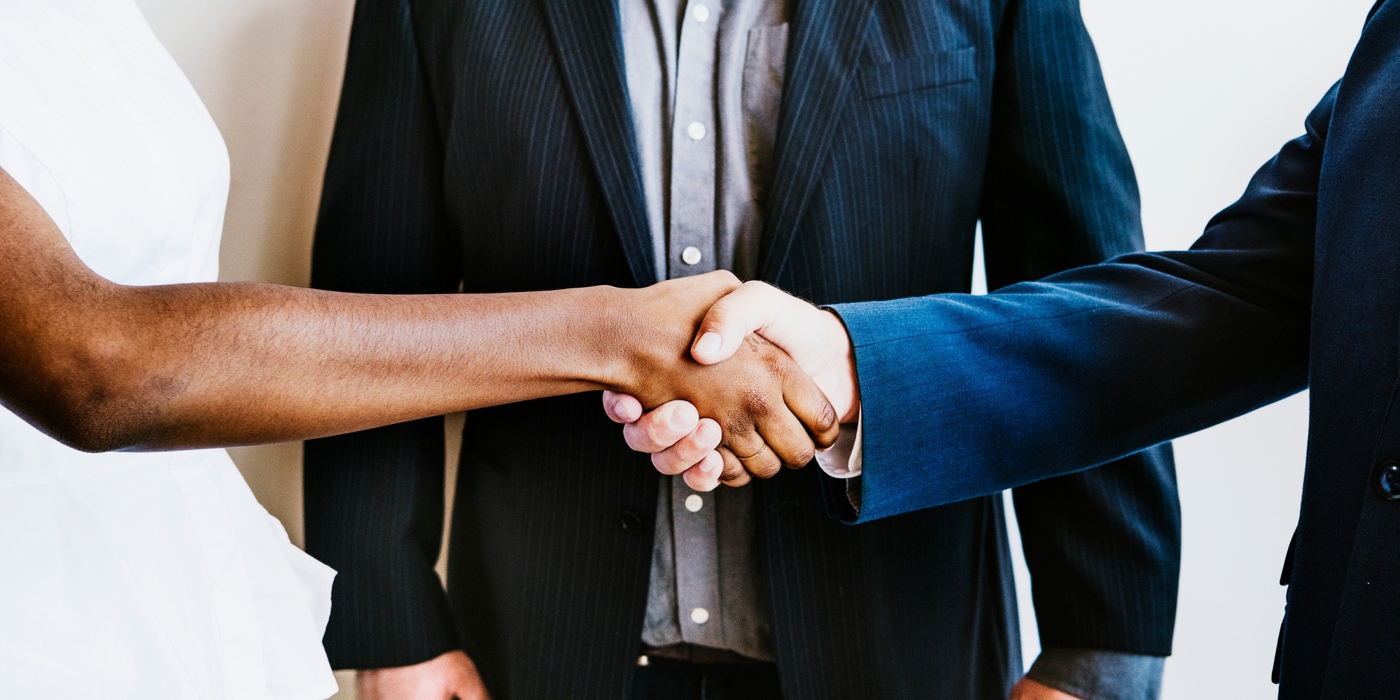 Team handshake , it support in Ontario